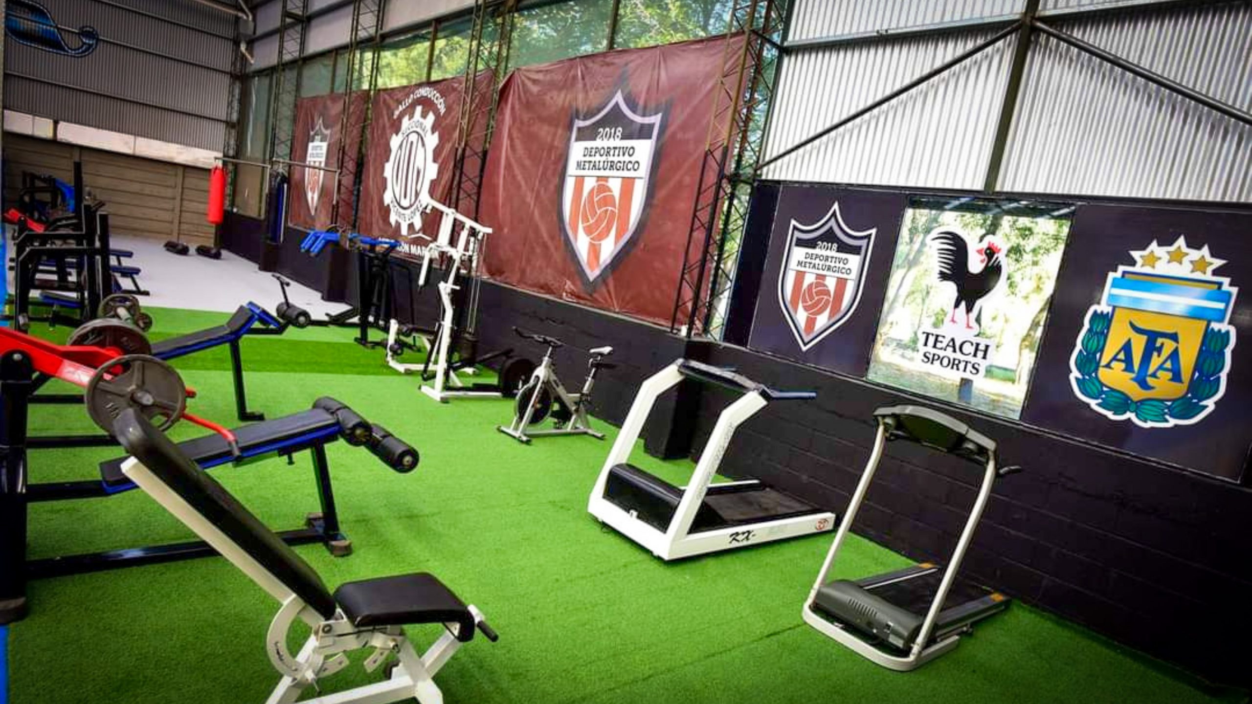 Gimnasio del predio